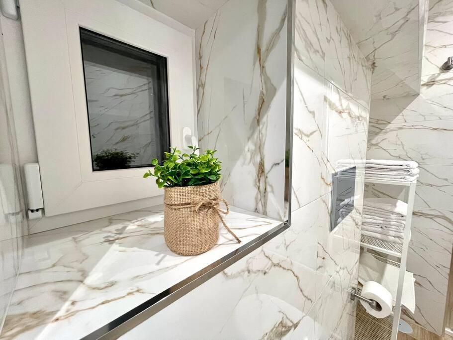 Isabel Suite Neapel Exteriör bild